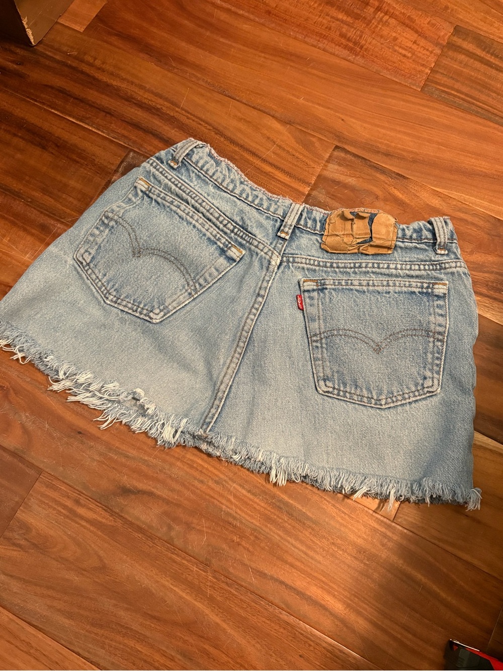 Super Lucky Cat Upcycled Vintage Levi’s 501 Denim Mini Skirt Y2K Waist 24 (376)